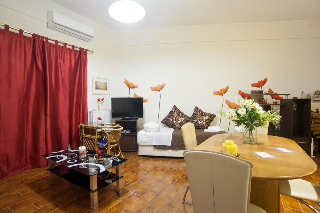 Athina Apartment Delphes Extérieur photo